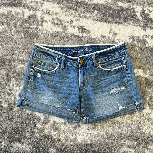 American Eagle Distressed Jean Lace Trim Shorts - Picture 1 of 7